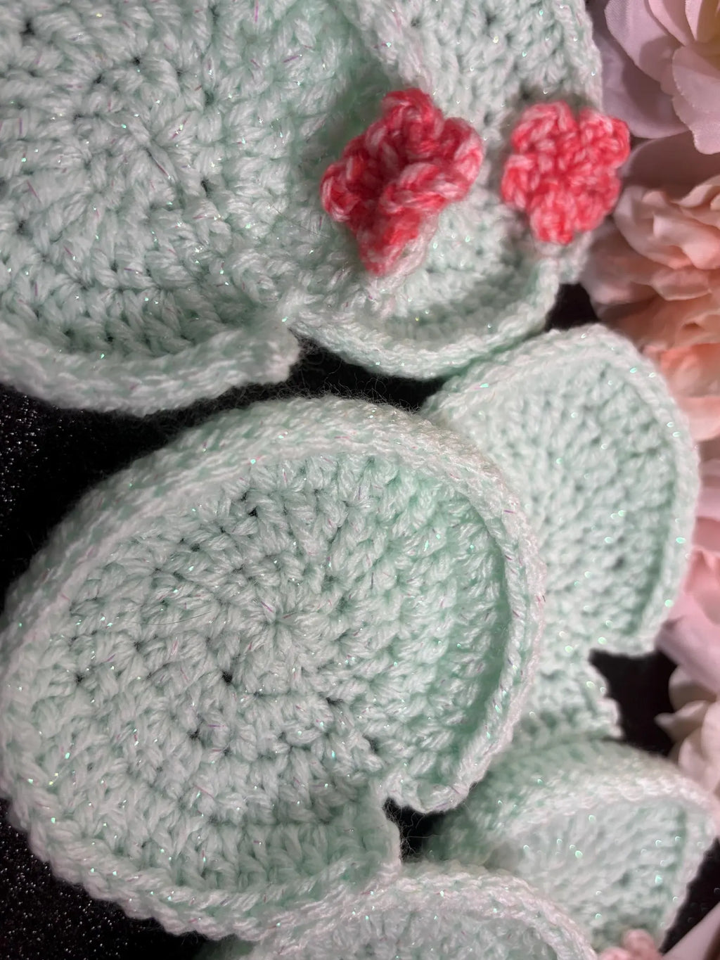 Crochet Lily Pad Coaster Set | Sparkly Lotus Flower Mug Rugs