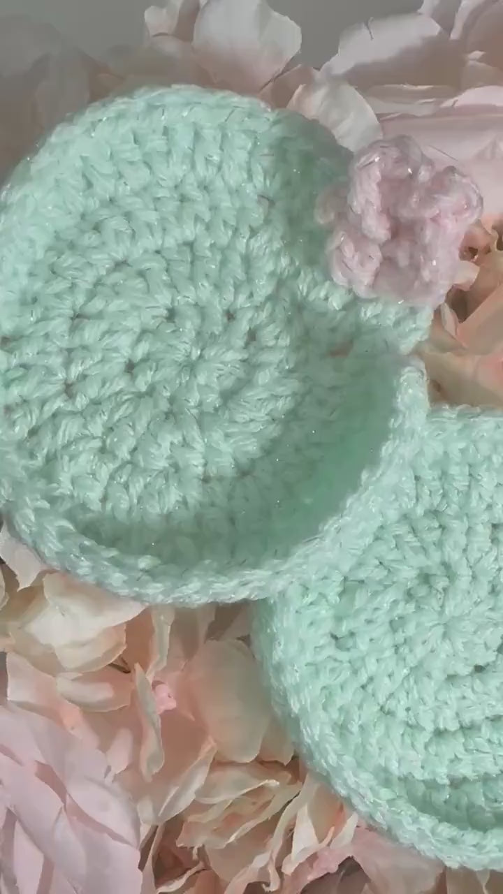 Crochet Lily Pad Coaster Set | Sparkly Lotus Flower Mug Rugs